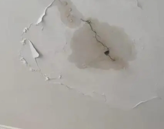 珠晖阳台漏水维修公司分享下屋面防水工程质量问题原因分析